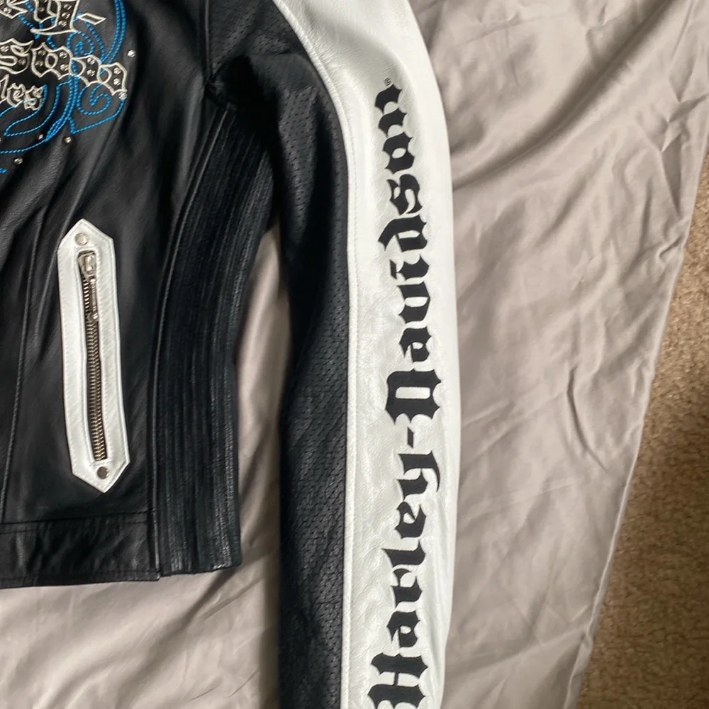 Harley Davidson leather jacket medium brand new - Picture 3 of 8